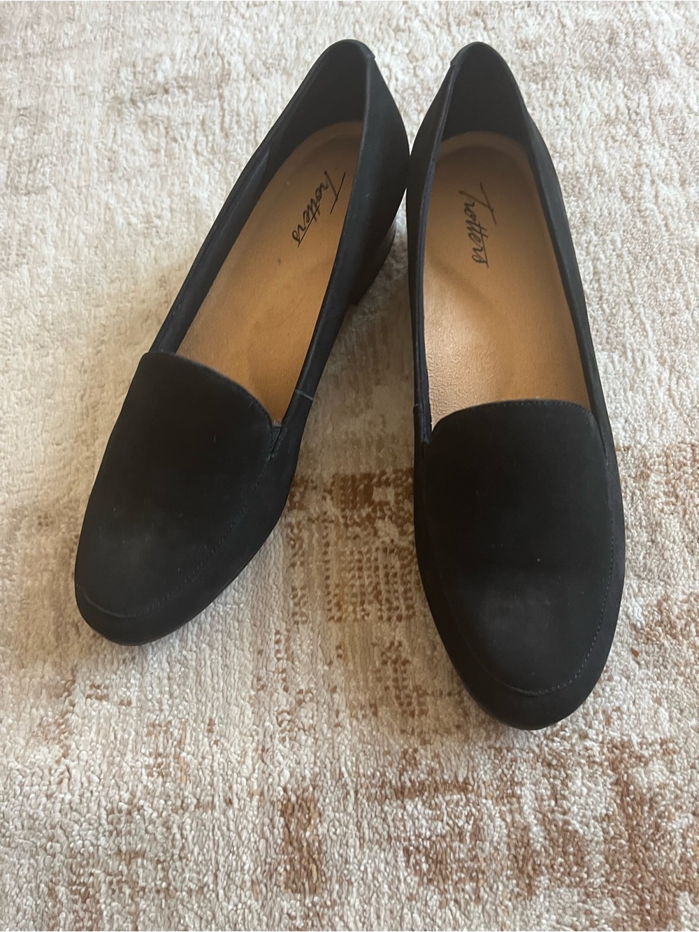 Trotters Black Suede Slip-On low heel shoes 10w